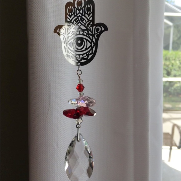 Hamsa Crystal Suncatcher ✨ - Picture 3 of 5